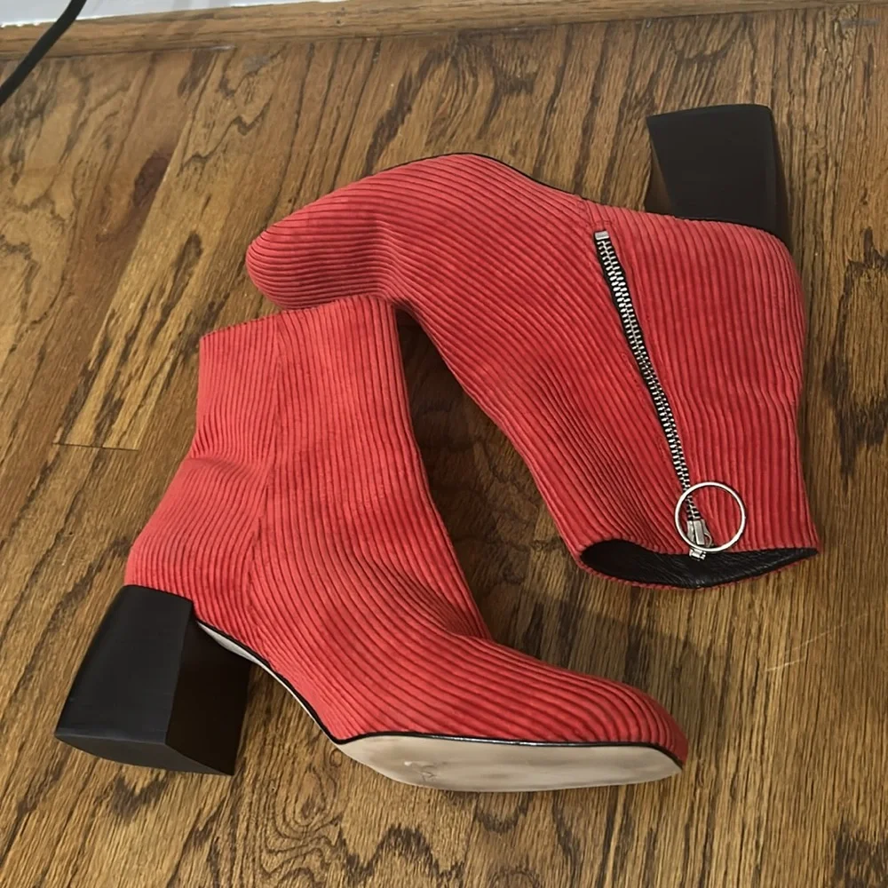 Free People Ariel Ankle Boots Mod Corduroy Square Toe Kicked Heel Size 40